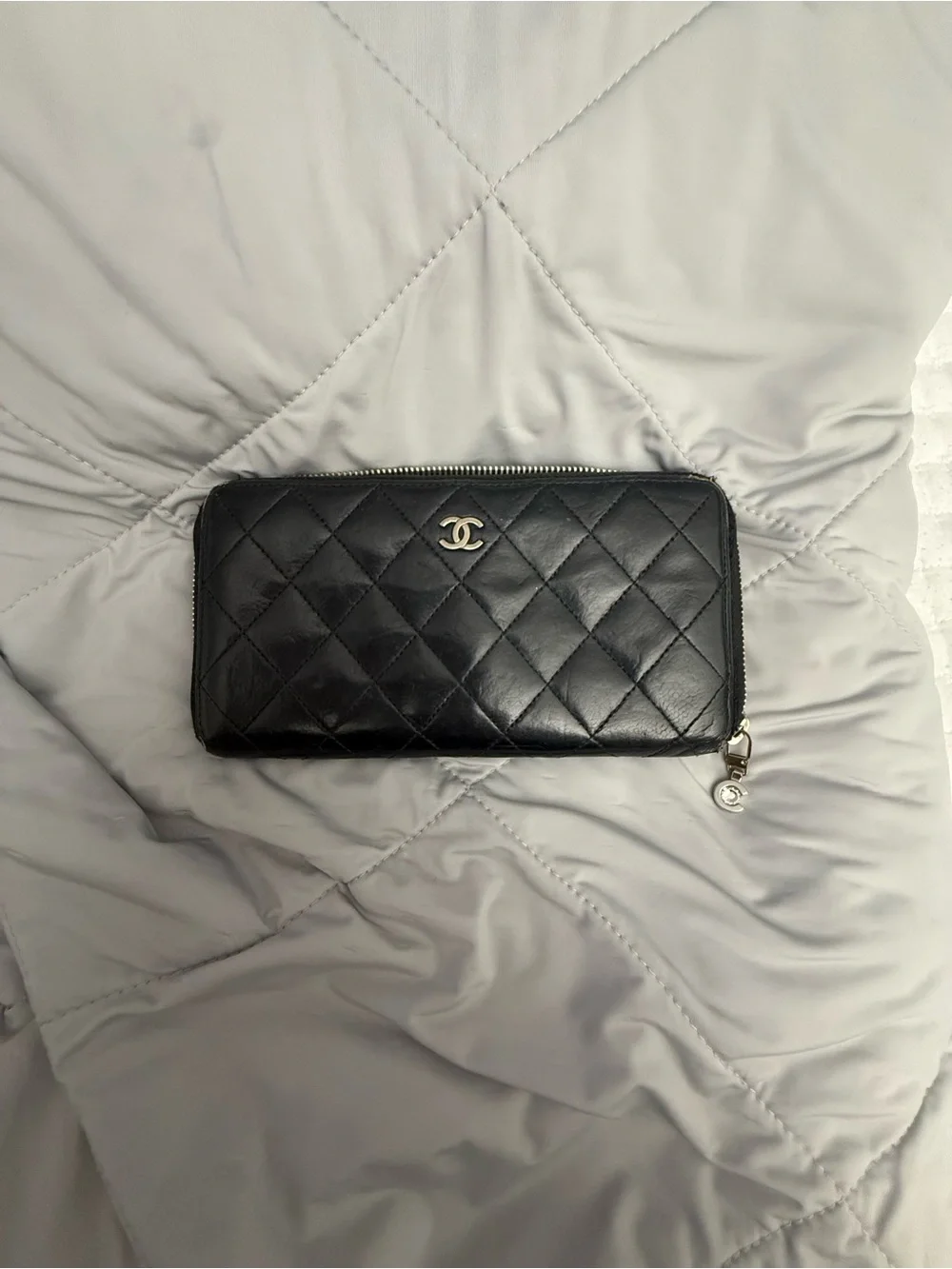 CHANEL Black Quilted Leather Wallet with Silver CC Logo